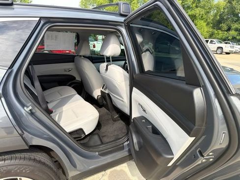 Used 2026 Hyundai Tucson SEL FWD image 20