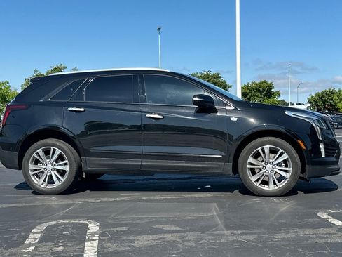 Used 2023 Cadillac XT5 Premium Luxury w/ Technology Package FWD image 3