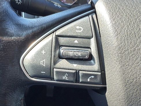 Used 2015 INFINITI Q50 Premium w/ Navigation Package image 12