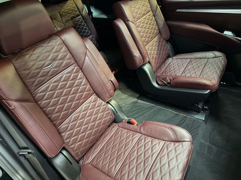 Used 2026 Cadillac Escalade Luxury w/ Touring Package AWD/4WD image 60