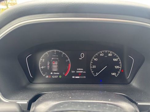 Used 2024 Honda Pilot Touring image 22