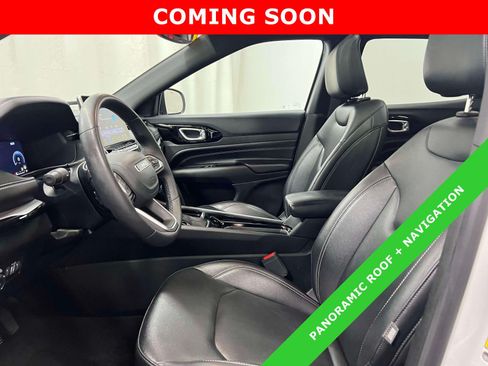 Certified 2024 Jeep Compass Limited w/ High Altitude Package AWD/4WD image 18