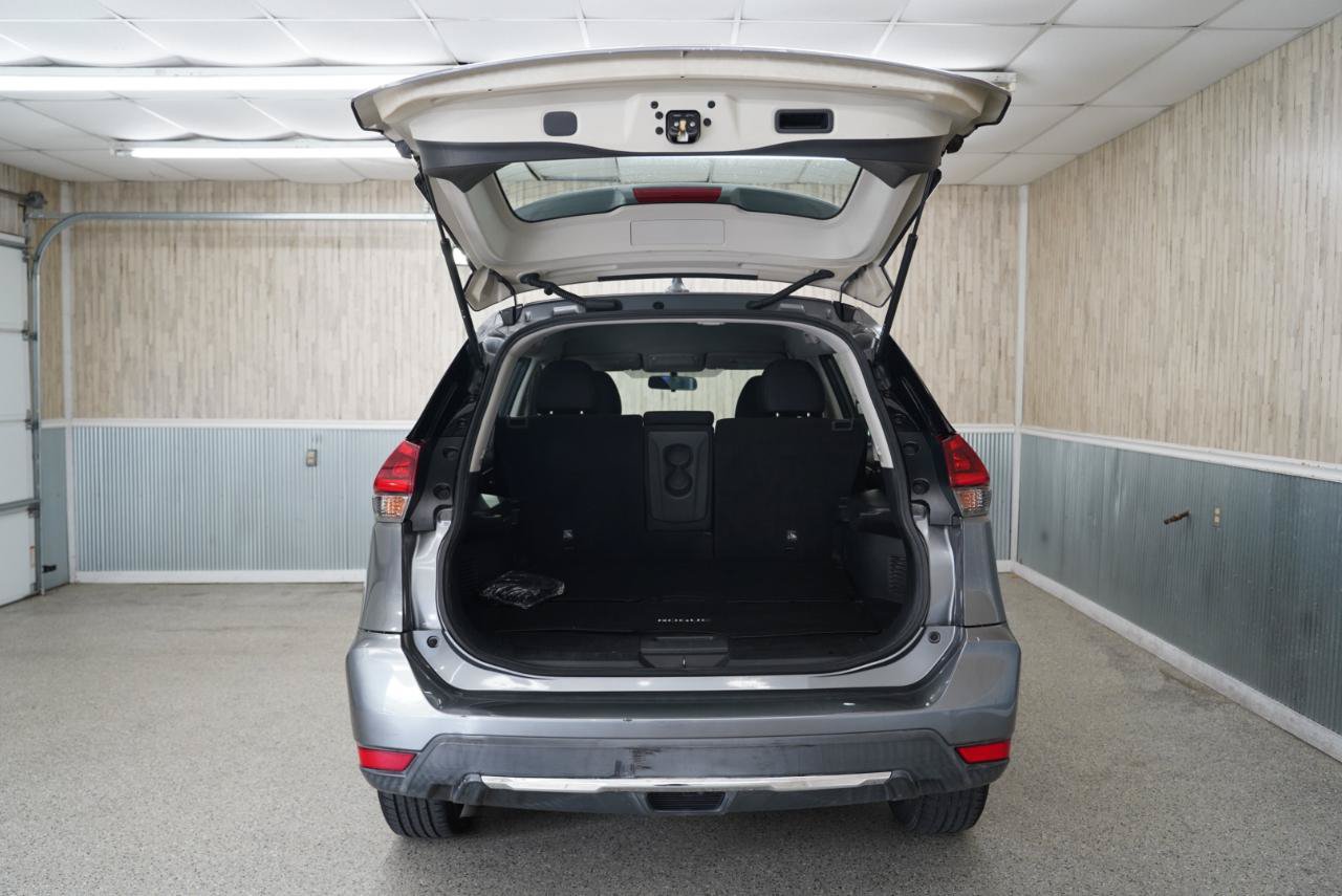 Used 2018 Nissan Rogue S AWD/4WD image 33