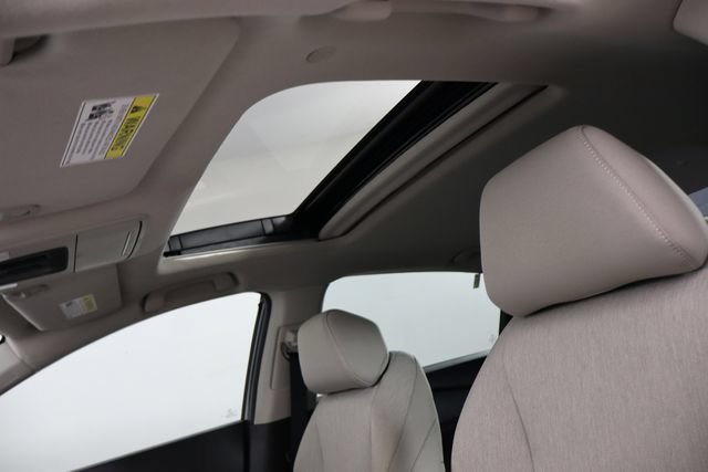 Used 2023 Honda Accord EX image 16