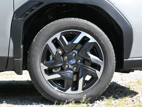 New 2026 Subaru Forester Limited AWD/4WD image 13