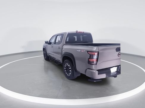 Used 2023 Nissan Frontier PRO-4X w/ Technology Package AWD/4WD image 8