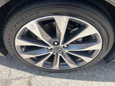 Certified 2023 Nissan Maxima Platinum w/ Sport Mat Group image 39