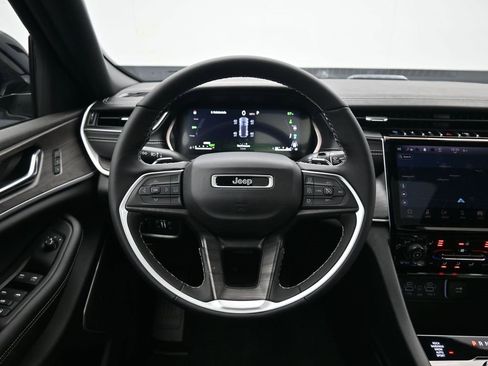 New 2024 Jeep Grand Cherokee Limited 4xe image 25