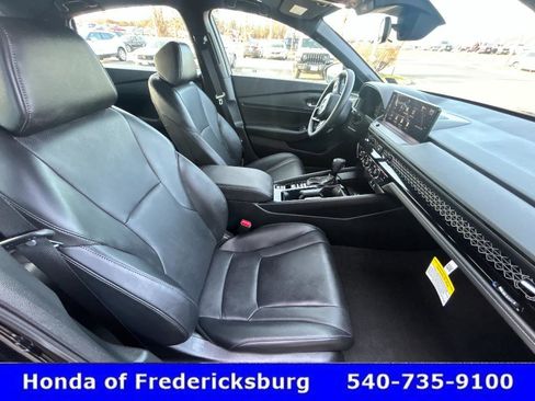 Certified 2025 Honda Accord Sport image 32