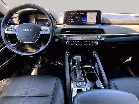Used 2022 Kia Telluride EX w/ EX Premium Package FWD image 16