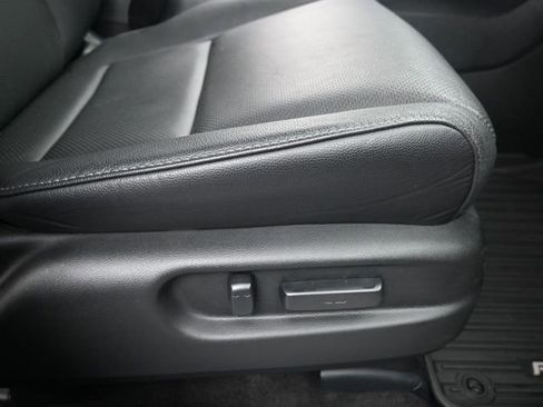 Used 2023 Honda Passport EX-L image 10