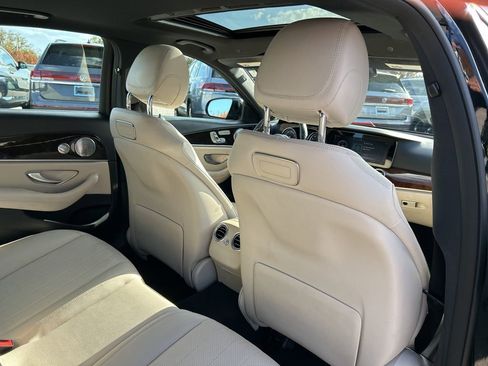 Used 2019 Mercedes-Benz E 300 w/ Premium 1 Package image 44