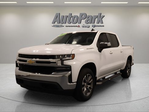 Used 2019 Chevrolet Silverado 1500 LT w/ All-Star Edition AWD/4WD image 5