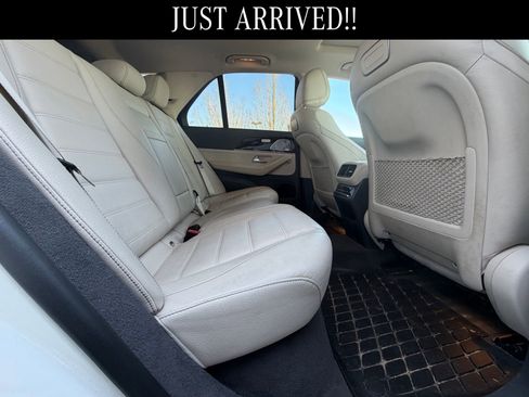 Used 2020 Mercedes-Benz GLE 450 4MATIC image 11