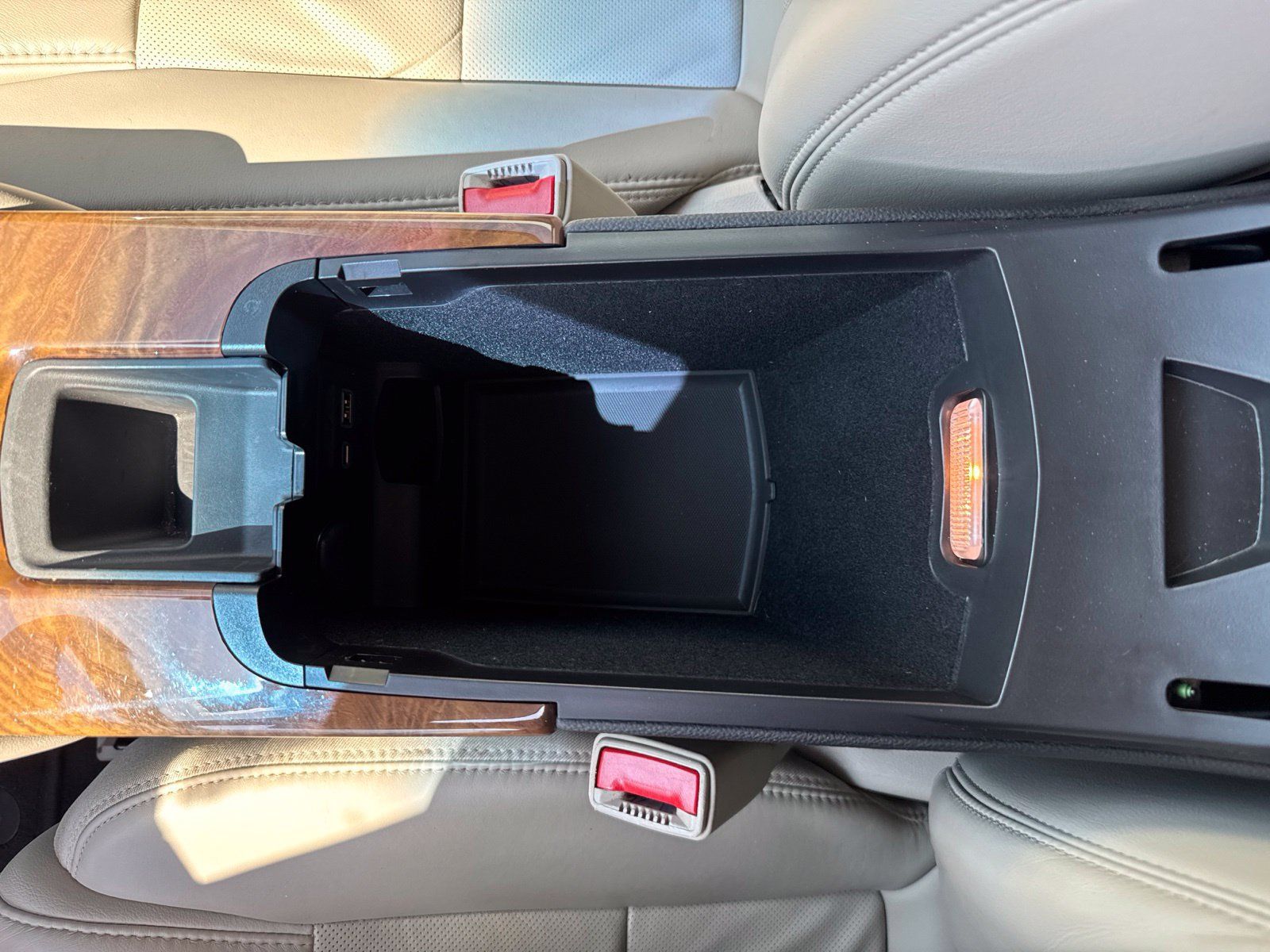 Used 2019 Cadillac XTS FWD image 27