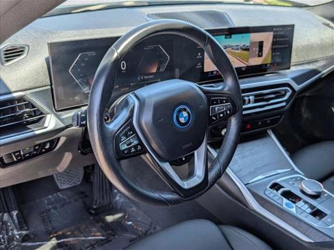 Certified 2023 BMW i4 eDrive35 RWD image 10
