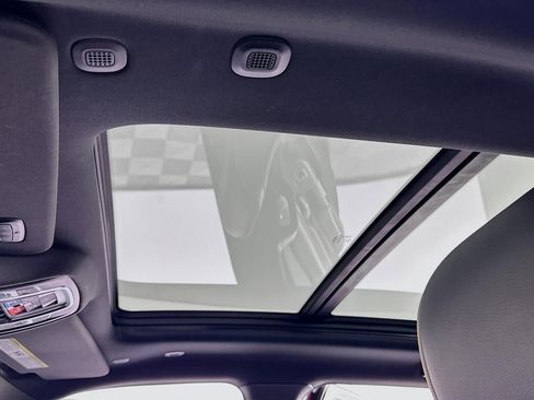 Used 2022 RAM 1500 Limited w/ Body Color Bumper Group image 30