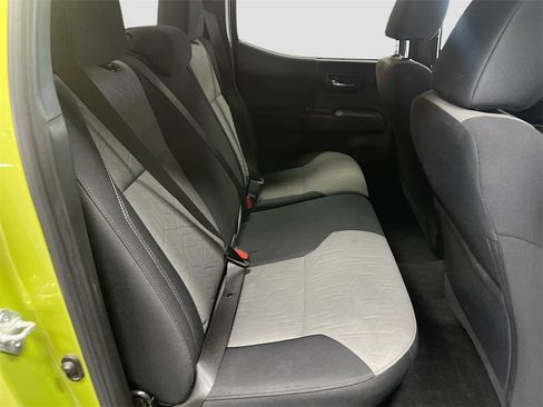 Used 2023 Toyota Tacoma TRD Off-Road image 24