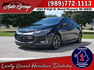 Used 2019 Chevrolet Cruze LT image 1