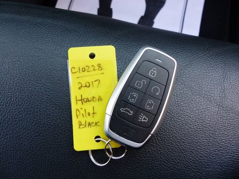 Used 2017 Honda Pilot EX-L image 52