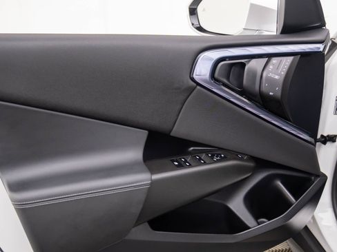 Certified 2025 BMW X3 xDrive30i w/ Premium Package image 14