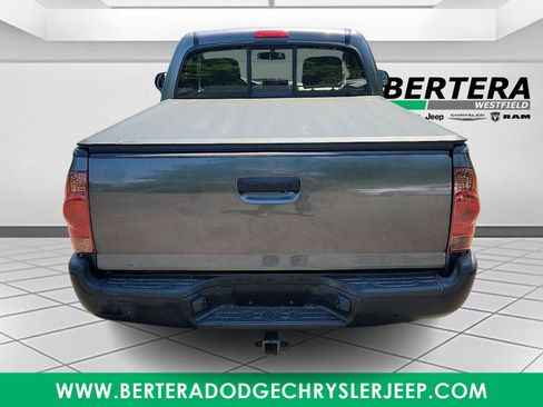 Used 2014 Toyota Tacoma 2WD Regular Cab image 5