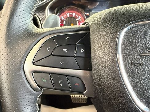 Used 2018 Dodge Challenger SRT Hellcat image 18