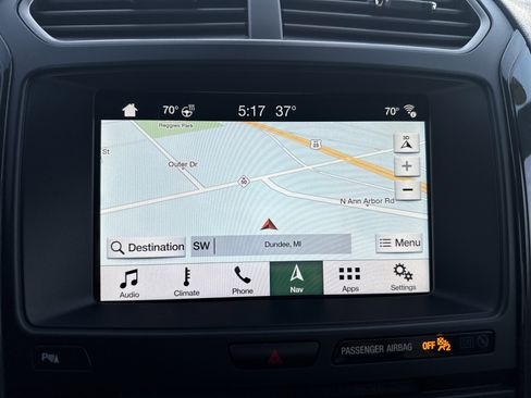 Used 2018 Ford Explorer XLT w/ Equipment Group 202A image 24