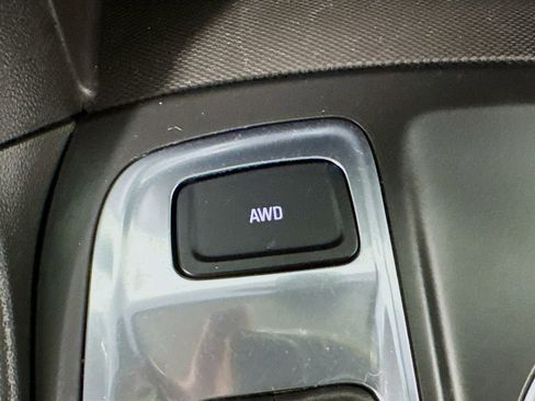 Used 2022 Chevrolet Equinox LT image 18