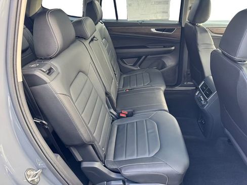 New 2026 Volkswagen Atlas SEL AWD/4WD image 24