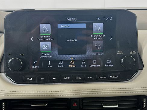 Used 2022 Nissan Rogue SL w/ SL Premium Package image 21