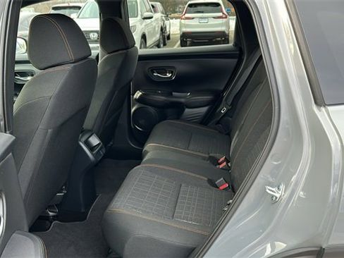 Used 2025 Honda HR-V Sport image 21