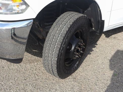 Used 2015 RAM 3500 Tradesman w/ Chrome Appearance Group image 43