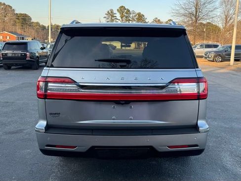 Used 2020 Lincoln Navigator L Reserve w/ Luxury Package AWD/4WD image 6