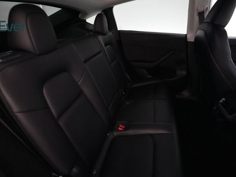 Used 2023 Tesla Model Y Performance AWD/4WD image 5