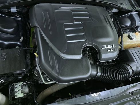 Used 2017 Chrysler 300 S image 17