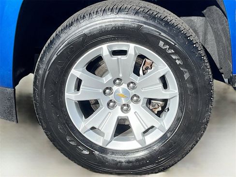 Used 2022 Chevrolet Colorado LT image 28