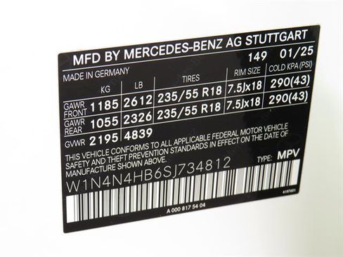 Used 2025 Mercedes-Benz GLA 250 4MATIC image 8
