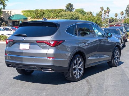 Used 2023 Acura MDX FWD w/ Technology Package image 5