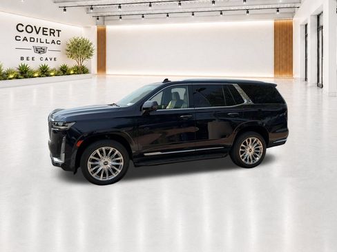 Used 2023 Cadillac Escalade Premium Luxury AWD/4WD image 5