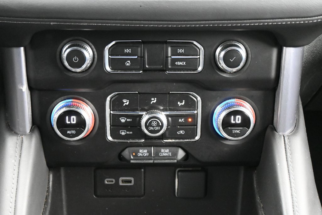 Used 2024 GMC Yukon SLE AWD/4WD image 23