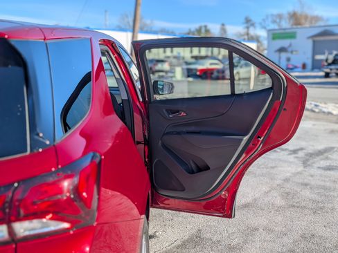 Certified 2022 Chevrolet Equinox LT image 38
