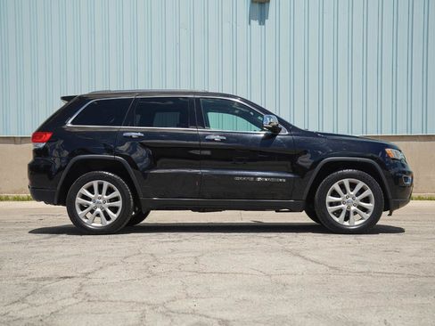 Used 2017 Jeep Grand Cherokee Limited AWD/4WD image 13