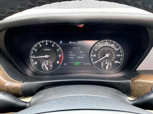 Used 2019 Genesis G90 3.3T Premium image 21