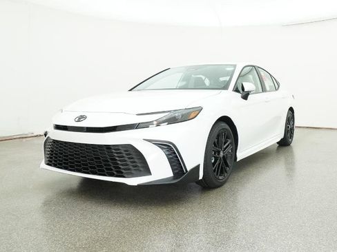 New 2026 Toyota Camry SE image 27