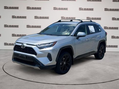 Used 2025 Toyota RAV4 SE w/ Weather Package AWD/4WD image 1