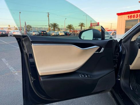 Used 2014 Tesla Model S 60 image 12