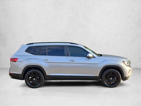 Used 2022 Volkswagen Atlas SE AWD/4WD image 4