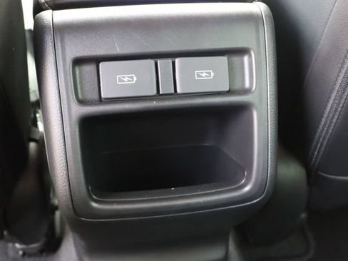Used 2022 Honda Accord Sport image 8