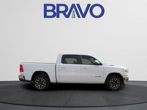 Used 2025 RAM 1500 Laramie image 9